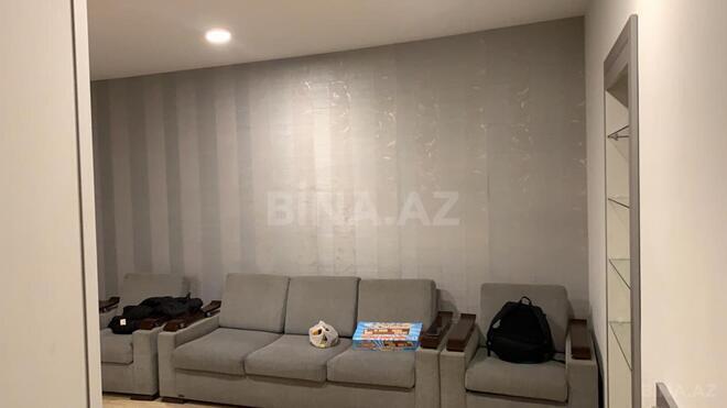 Сдаётся 3-комн. вторичка 70 м², м. Гянджлик, photo 1 from 13