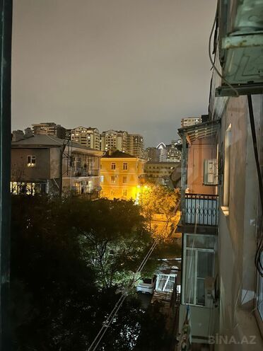 Satılır 2 otaqlı köhnə tikili 60 m², Şah İsmayıl Xətai m., photo 4 from 9