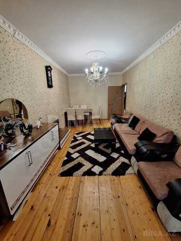 Продаётся 2-комн. вторичка 65 м², пос. 8-й мкр, photo 4 from 17