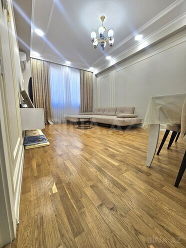 Продаётся 2-комн. новостройка 71 м², м. Кара Караев, photo 5 from 15