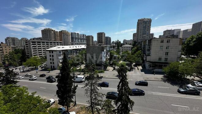 Satılır 2 otaqlı köhnə tikili 38 m², İnşaatçılar m., photo 27 from 31
