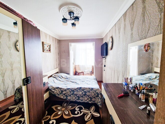 Продаётся 3-комн. вторичка 72 м², м. Халглар Достлугу, photo 6 from 19