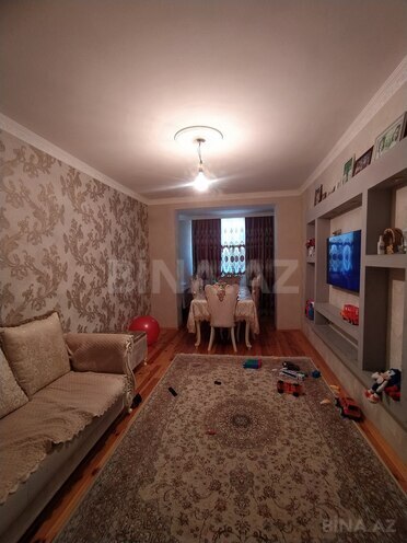 Продаётся 4-комн. вторичка 110 м², photo 1 from 15