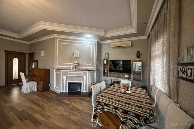 Satılır 7 otaqlı həyət evi/bağ evi 600 m², Novxanı q., photo 11 from 16