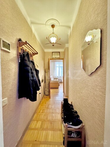 Satılır 2 otaqlı köhnə tikili 40 m², Qara Qarayev m., photo 5 from 14