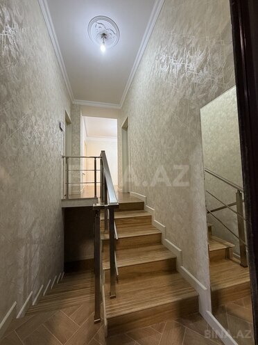 Продаётся 3-комн. вторичка 80 м², пос. Бакиханова, photo 1 from 32