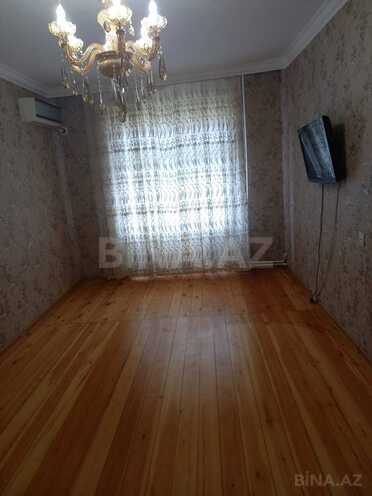 Продаётся 2-комн. вторичка 60 м², Хатаинский р., photo 1 from 12