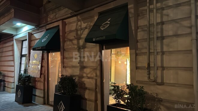 Satılır  obyekt 600 m², 8 Noyabr m., photo 1 from 5