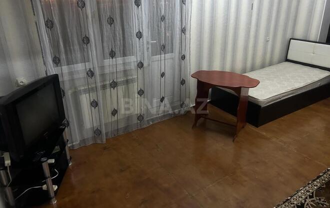 İcarəyə verilir 2 otaqlı köhnə tikili 40 m², Qara Qarayev m., photo 1 from 8