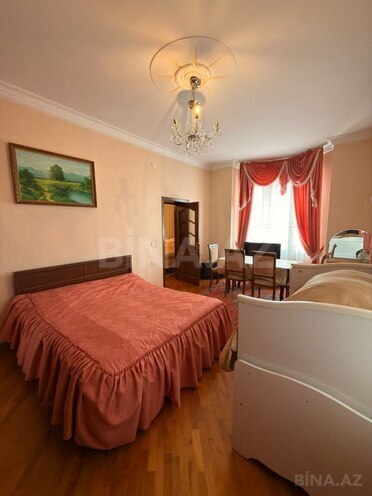 Satılır 6 otaqlı həyət evi/bağ evi 500 m², Ağ şəhər q., photo 18 from 25