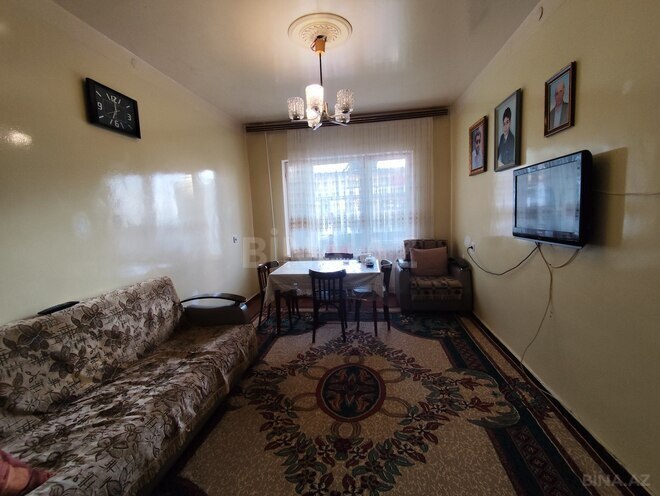 Satılır 3 otaqlı köhnə tikili 80 m², Əhmədli q., photo 1 from 13