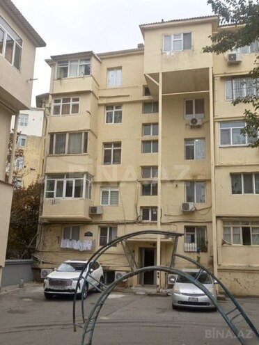 Satılır 1 otaqlı köhnə tikili 33 m², Nizami m., photo 3 from 10