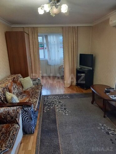 Satılır 1 otaqlı köhnə tikili 33 m², Nizami m., photo 4 from 10