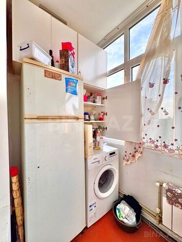 Satılır 2 otaqlı köhnə tikili 40 m², Qara Qarayev m., photo 8 from 13