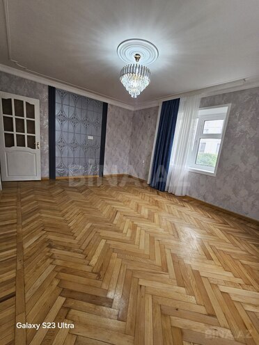Satılır 2 otaqlı köhnə tikili 60 m², İnşaatçılar m., photo 7 from 15