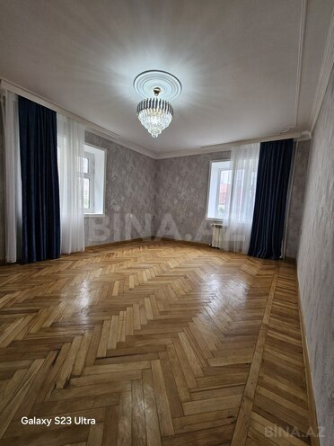 Satılır 2 otaqlı köhnə tikili 60 m², İnşaatçılar m., photo 5 from 15