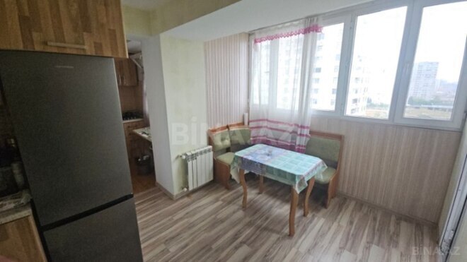 Satılır 2 otaqlı köhnə tikili 70 m², Yasamal r., photo 12 from 16