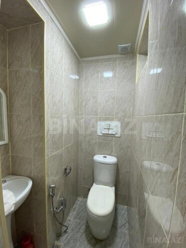 Satılır 2 otaqlı köhnə tikili 70 m², Yasamal r., photo 14 from 16