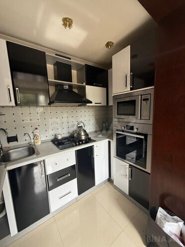 İcarəyə verilir 2 otaqlı köhnə tikili 65 m², Gənclik m., photo 8 from 15