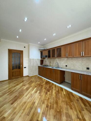 Продаётся 3-комн. новостройка 124 м², м. Ази Асланов, photo 4 from 14