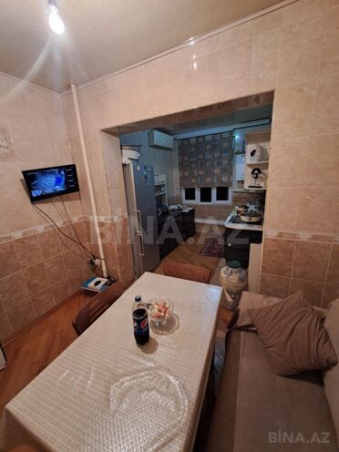 Satılır 3 otaqlı köhnə tikili 60 m², Xalqlar Dostluğu m., photo 9 from 11