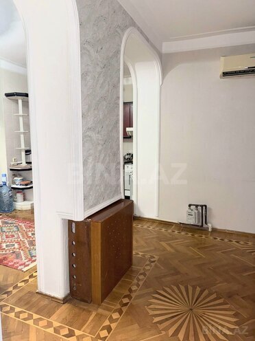 Продаётся 5-комн. вторичка 160 м², Насиминский  р., photo 15 from 31