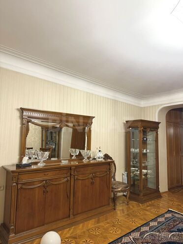 Продаётся 5-комн. вторичка 160 м², Насиминский  р., photo 27 from 31