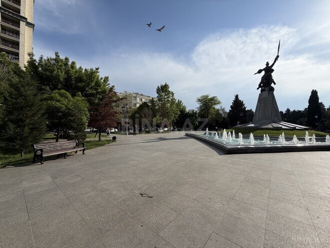 Satılır 3 otaqlı köhnə tikili 80 m², Nəsimi r., photo 1 from 16