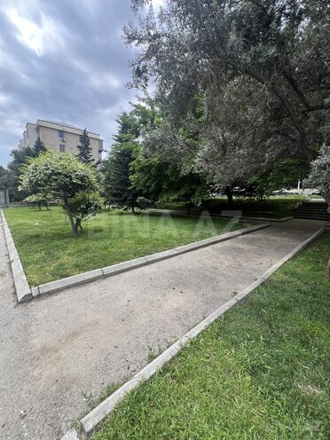Продаётся 2-комн. вторичка 50 м², м. Элмляр Академиясы, photo 1 from 12