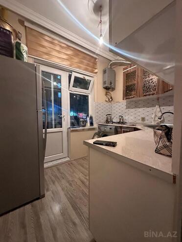 Satılır 2 otaqlı köhnə tikili 55 m², Massiv V q., photo 3 from 15