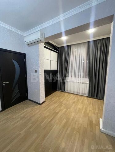 Продаётся 2-комн. вторичка 55 м², м. 20 января, photo 1 from 13