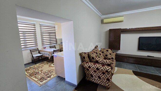 Satılır 5 otaqlı həyət evi/bağ evi 200 m², Novxanı q., photo 14 from 22