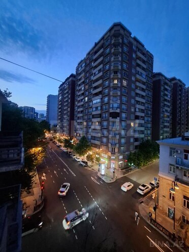 İcarəyə verilir 2 otaqlı köhnə tikili 60 m², 28 May m., photo 9 from 19