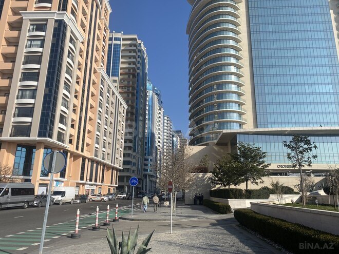 Satılır 4 otaqlı yeni tikili 261 m², 28 May m., photo 16 from 20