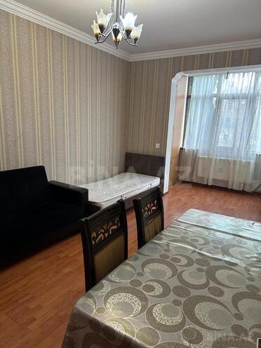 İcarəyə verilir 2 otaqlı köhnə tikili 70 m², Memar Əcəmi m., photo 3 from 11