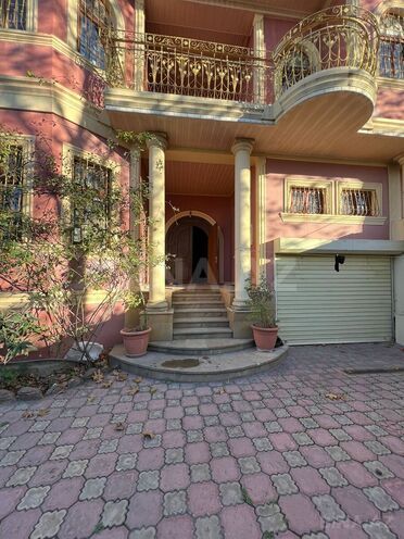 İcarəyə verilir 10 otaqlı həyət evi/bağ evi 700 m², Qara Qarayev m., photo 3 from 31