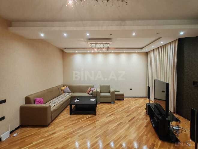 Продаётся 3-комн. вторичка 70 м², м. Ичеришехер, photo 6 from 17