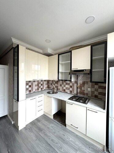 Продаётся 3-комн. вторичка 80 м², м. Гянджлик, photo 5 from 16