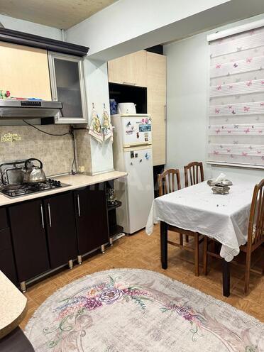 Satılır 2 otaqlı köhnə tikili 45 m², İnşaatçılar m., photo 10 from 14