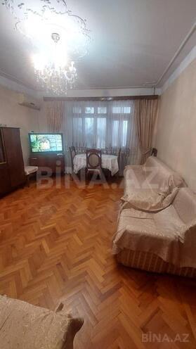 Продаётся 4-комн. вторичка 100 м², м. Элмляр Академиясы, photo 12 from 14
