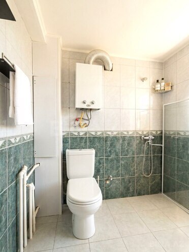 Satılır 1 otaqlı köhnə tikili 35 m², Elmlər Akademiyası m., photo 6 from 8