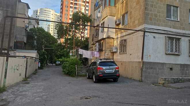İcarəyə verilir 2 otaqlı köhnə tikili 60 m², İnşaatçılar m., photo 3 from 13