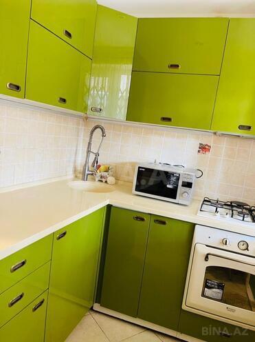 Сдаётся 1-комн. вторичка 40 м², м. Элмляр Академиясы, photo 1 from 12