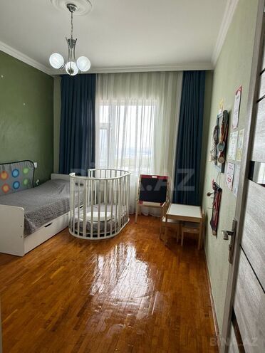 Продаётся 3-комн. вторичка 85 м², м. Иншаатчылар, photo 9 from 18