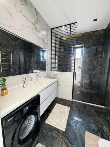 Satılır 5 otaqlı həyət evi/bağ evi 450 m², Şüvəlan q., photo 30 from 32
