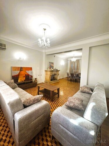 Сдаётся 3-комн. вторичка 70 м², Насиминский  р., photo 17 from 19