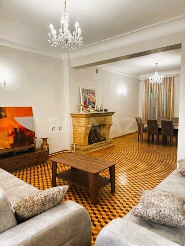 Сдаётся 3-комн. вторичка 70 м², Насиминский  р., photo 1 from 19