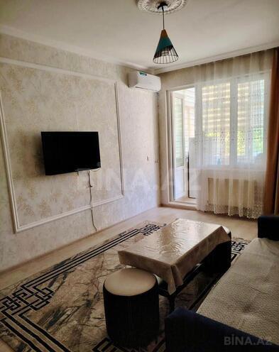 Продаётся 2-комн. вторичка 45 м², м. Мемар Аджеми, photo 1 from 10