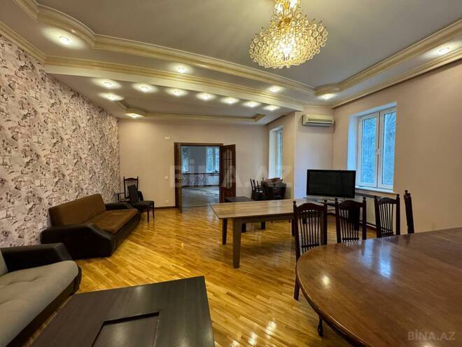 Продаётся 7-комн. дом/дача 500 м², пос. Бадамдар, photo 8 from 32