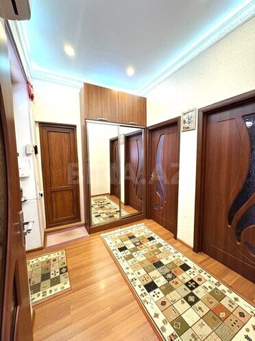 Satılır 2 otaqlı köhnə tikili 68 m², 28 May m., photo 14 from 17